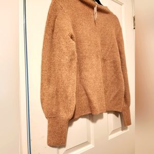 NWT J.Crew Extra Soft Yarn Sweater